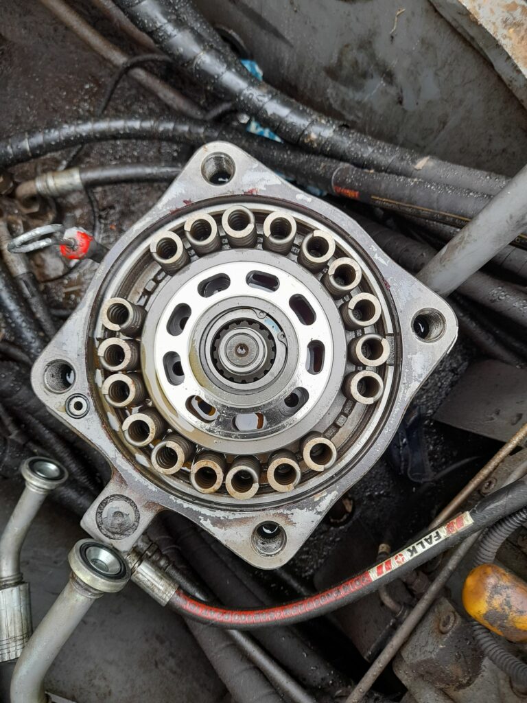 Resolving Common Suction Problems in Hydraulic Systems cylinder barrel of an axial piston hydraulic pump