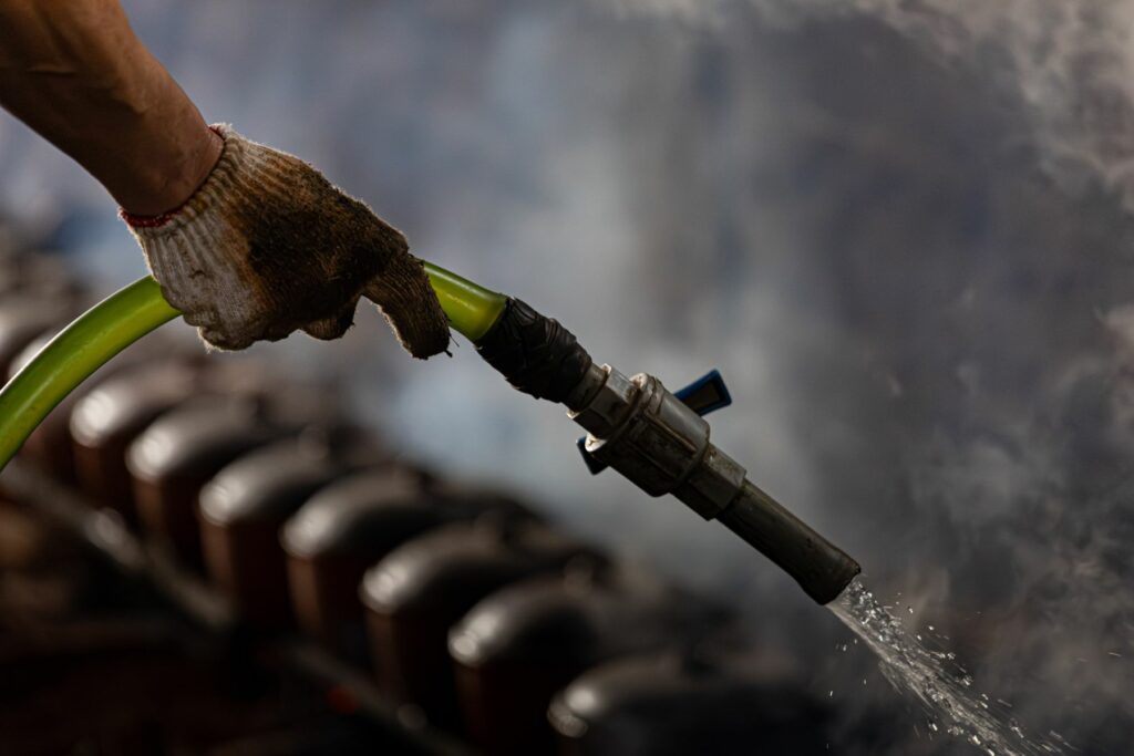 Solutions for Low Flow Problems in Industrial Pipe Hoses industrial water hose and valve
